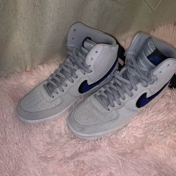 Nike Sneakers - Picture 8 of 12